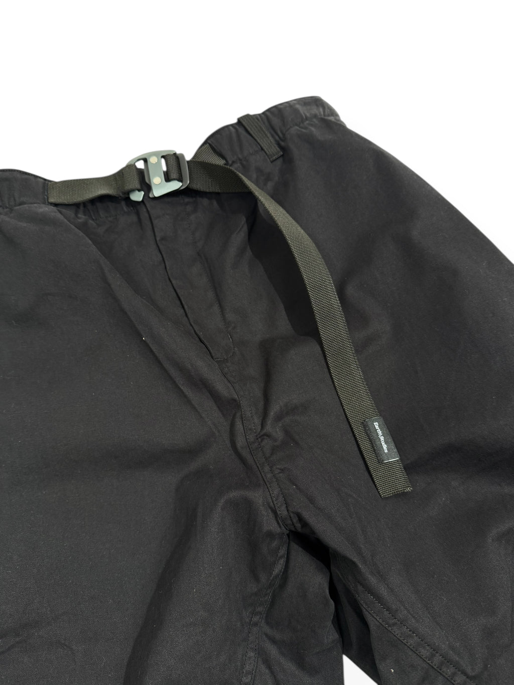 FOUNDATION CHINO / BLACK