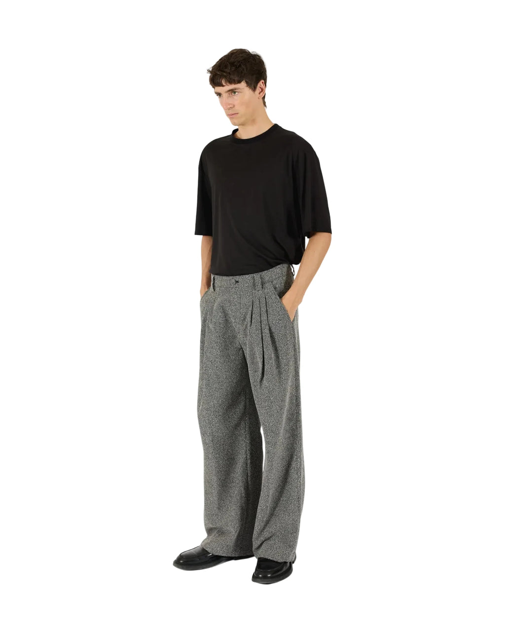 TRIPLE PLEAT STATIC TROUSER