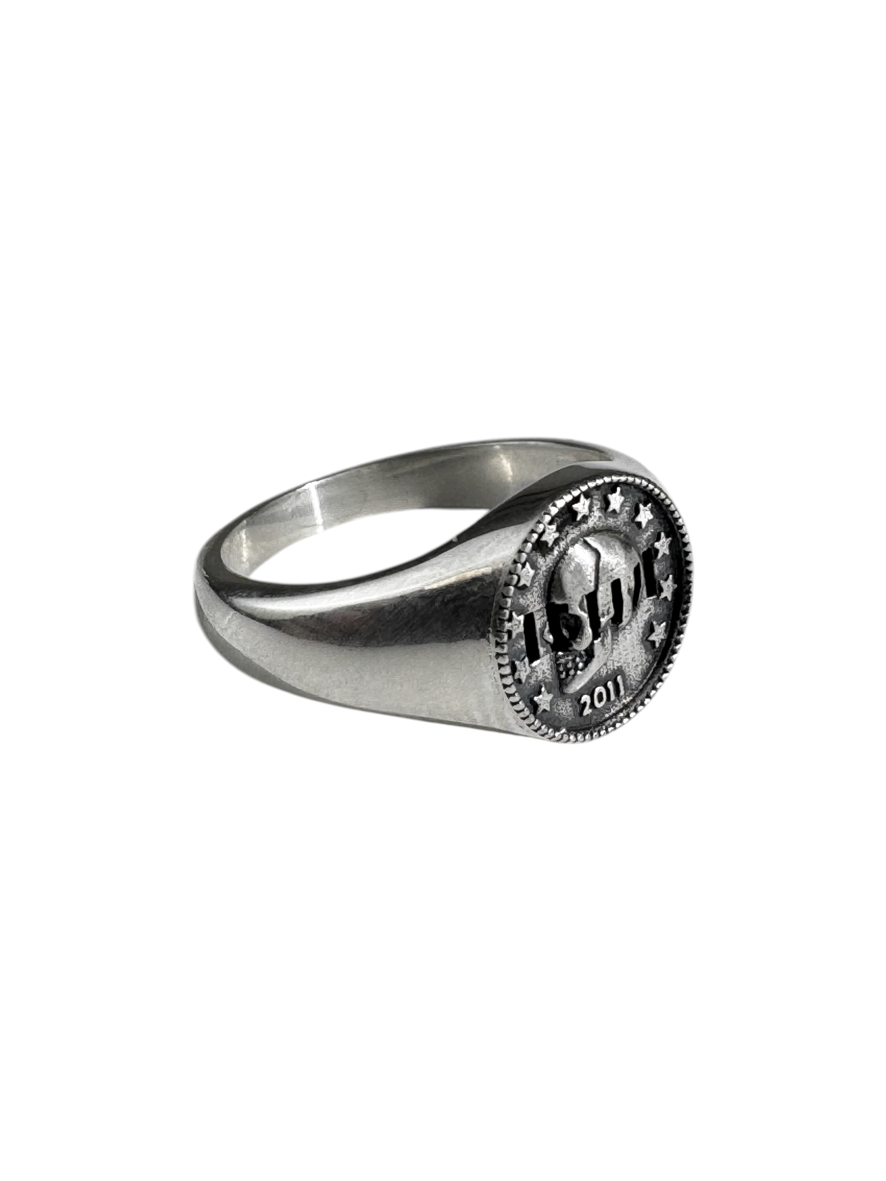MACHUS COIN RING
