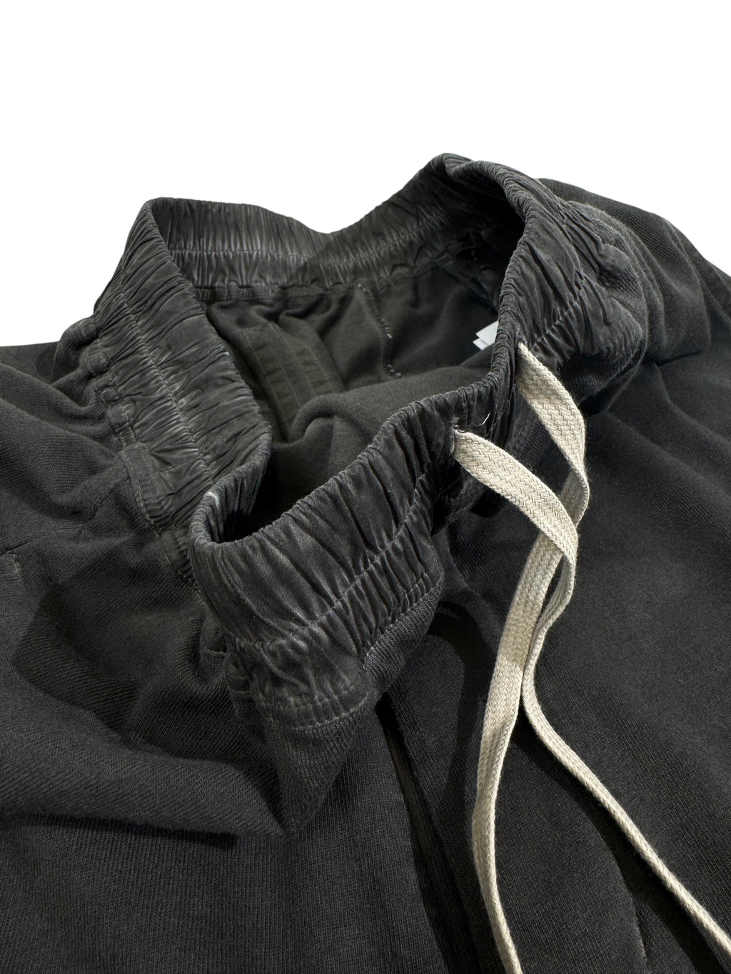 DRAWSTRING PODS