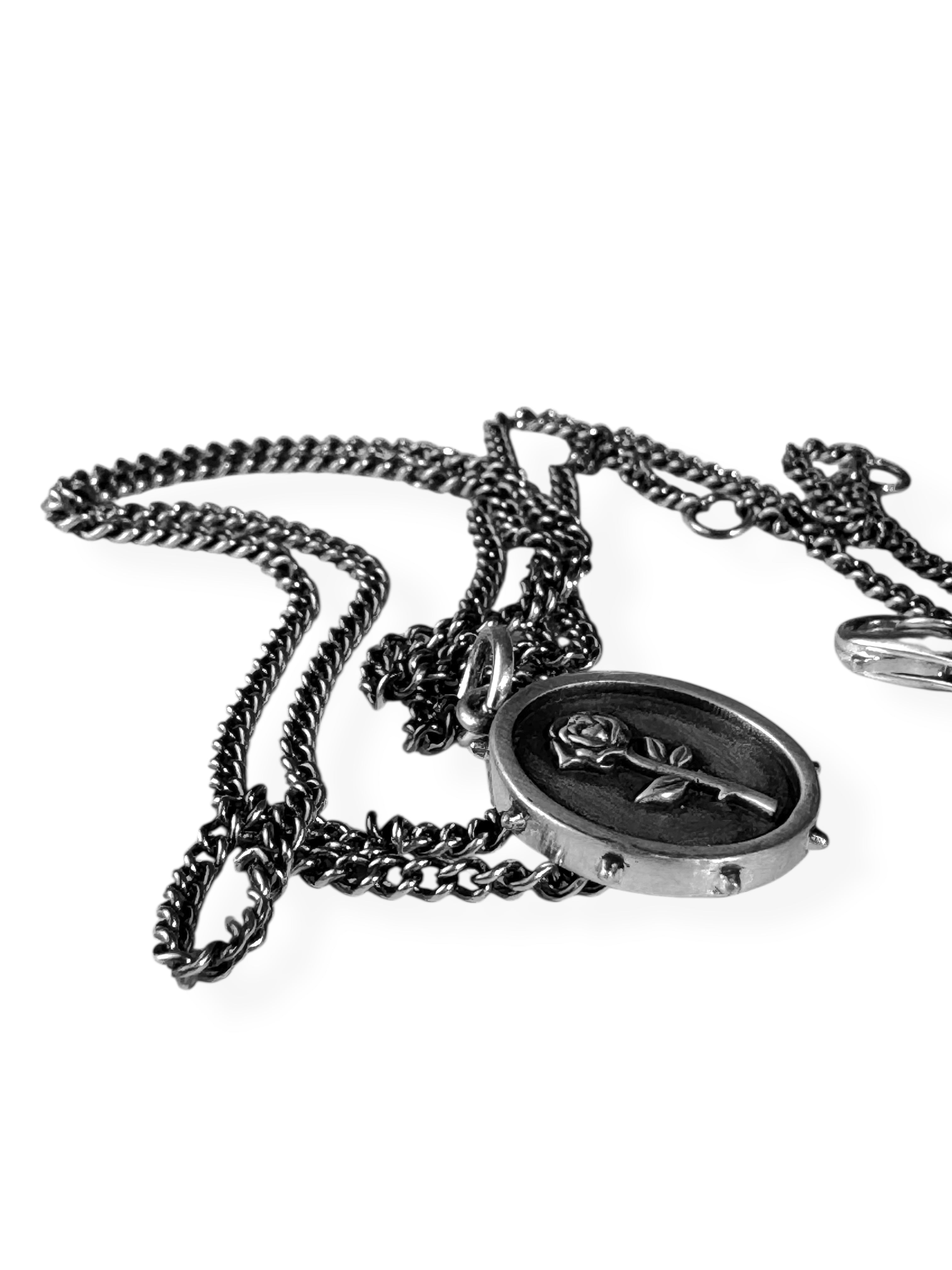 THORN NECKLACE