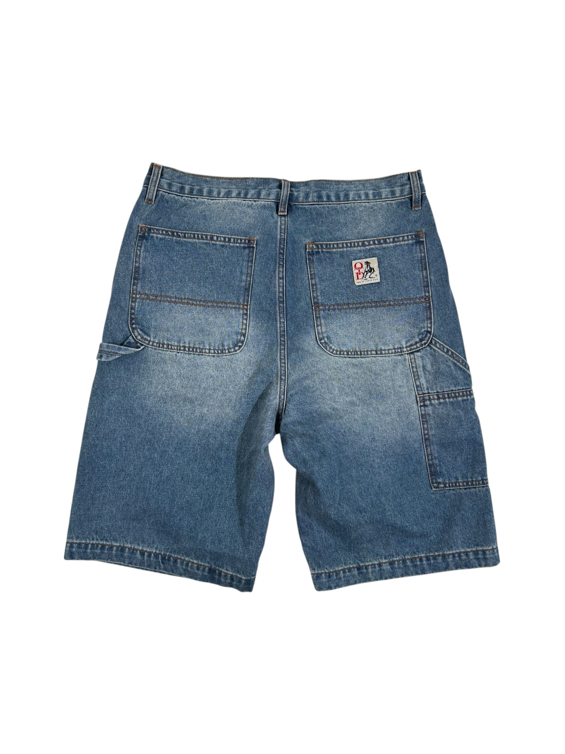 LIGHT WASH DENIM PAINTER SHORT