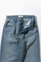 RELAXED DENIM / LIGHT WASH