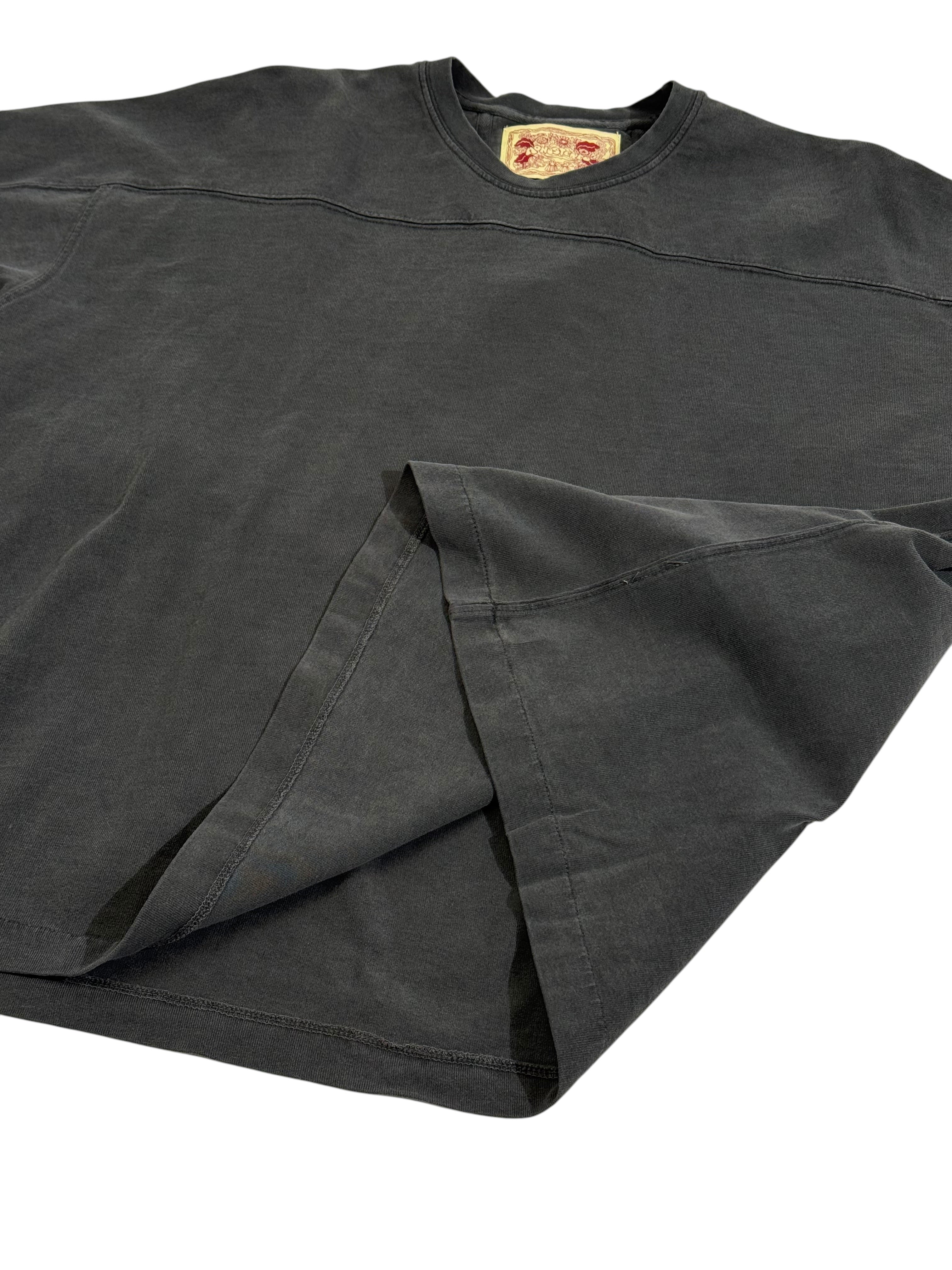 HEAVYWEIGHT FOOTBALL TEE