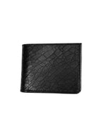 CRACKED BI-FOLDED WALLET