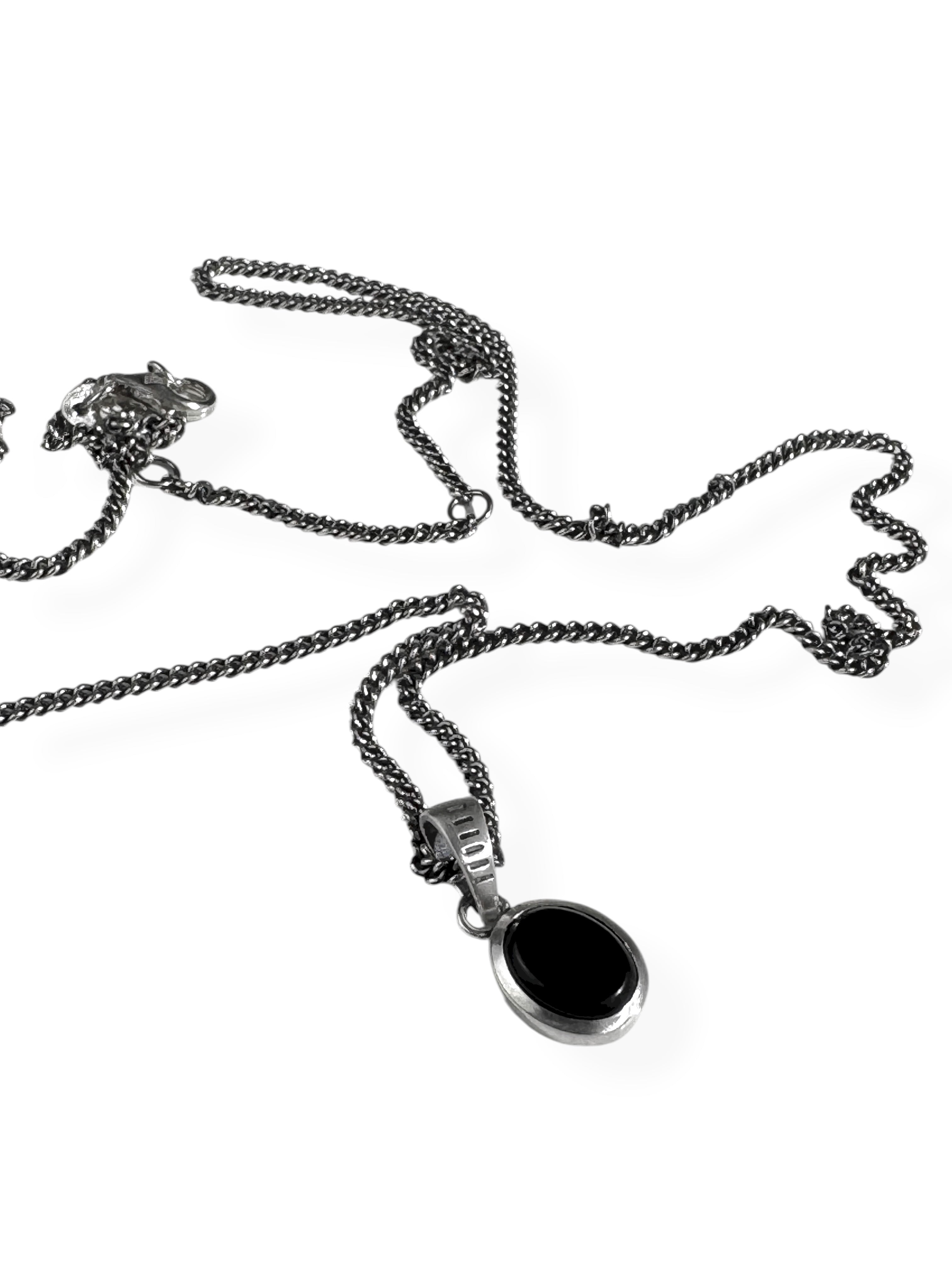 MIDNIGHT NECKLACE