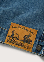 DENIM TRUCKER JACKET