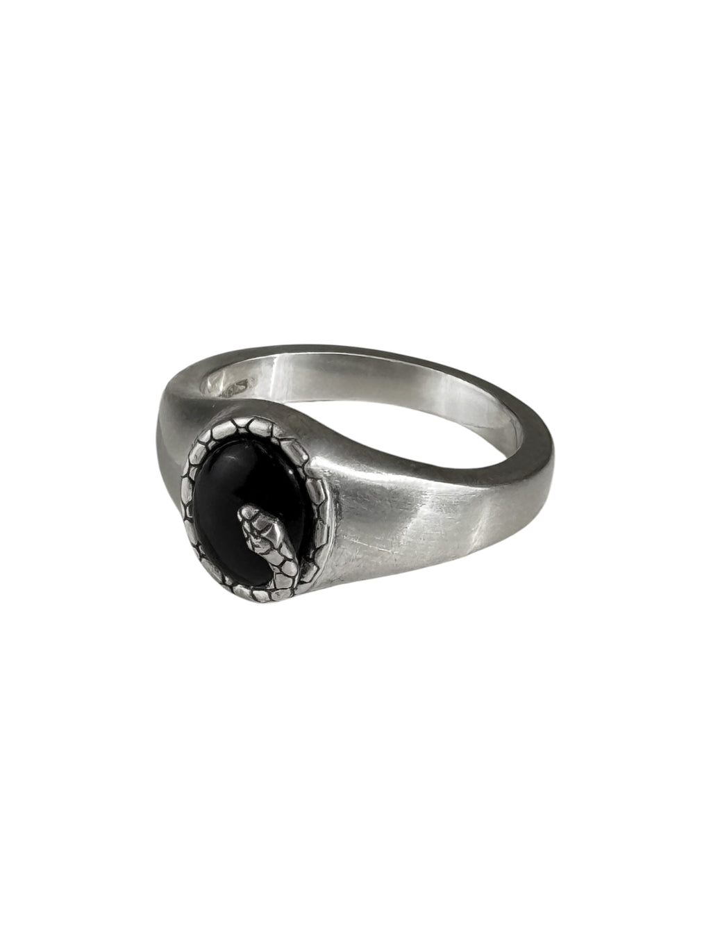 ONYX SERPANT RING