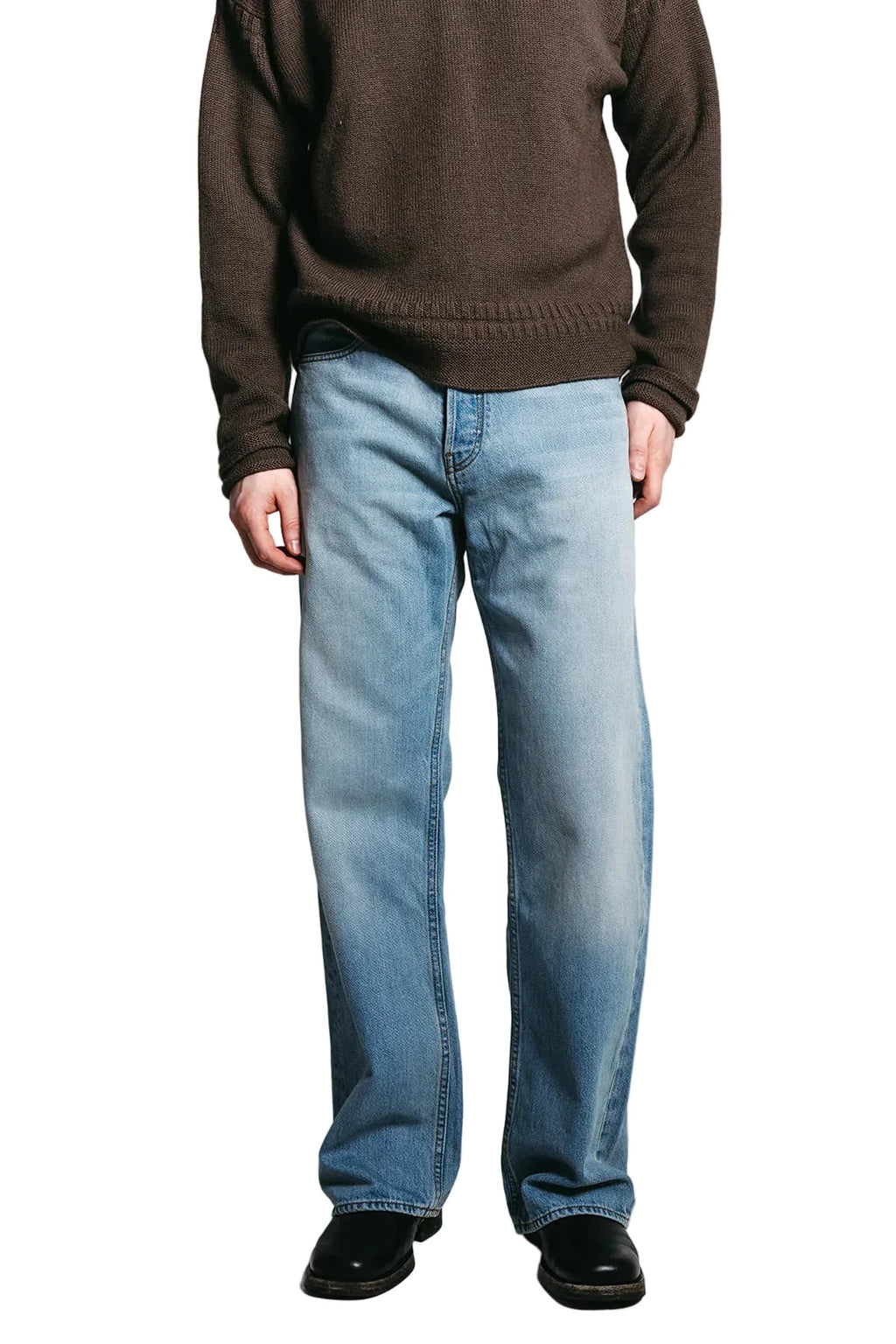 RELAXED DENIM / LIGHT WASH