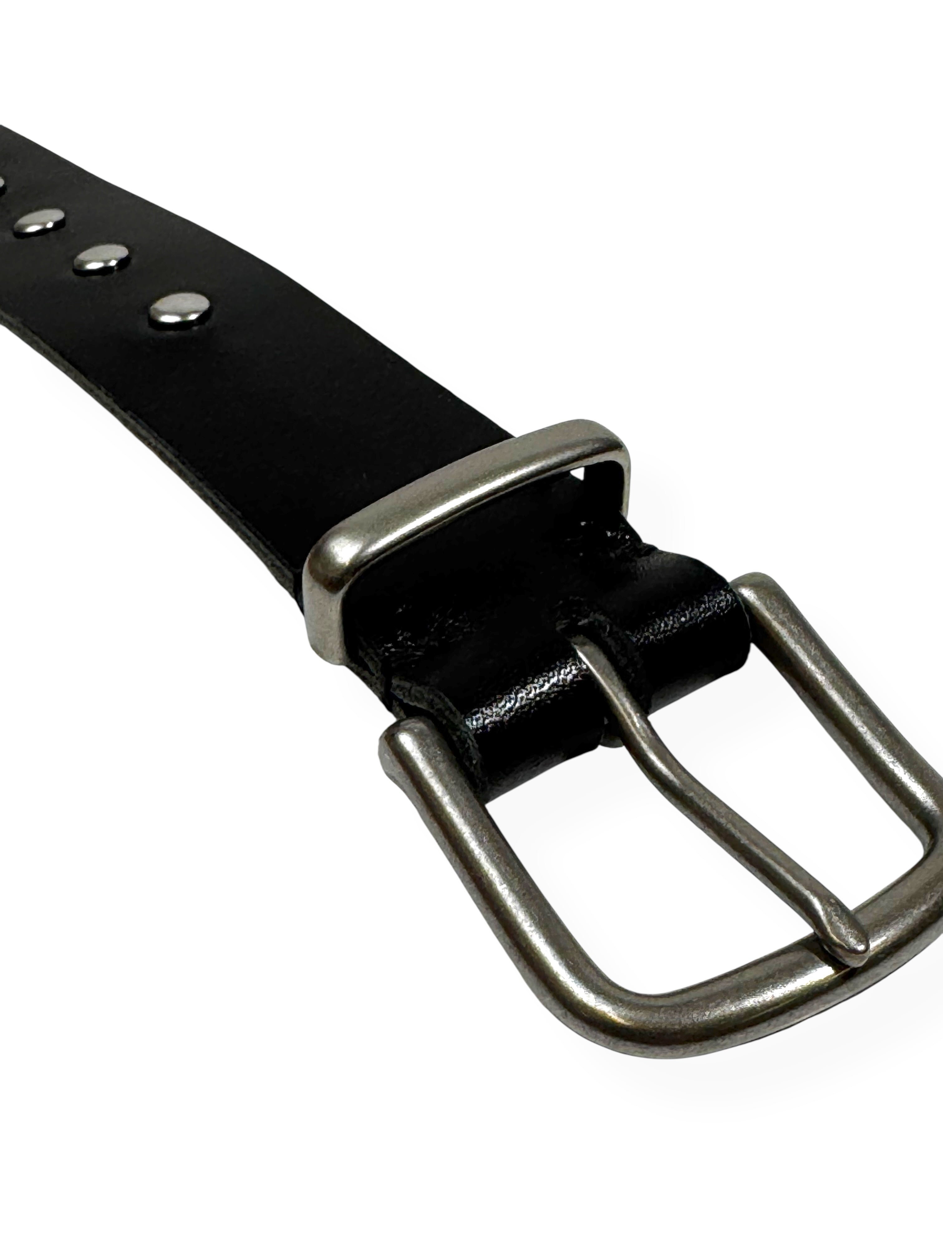 STUDDED BELT