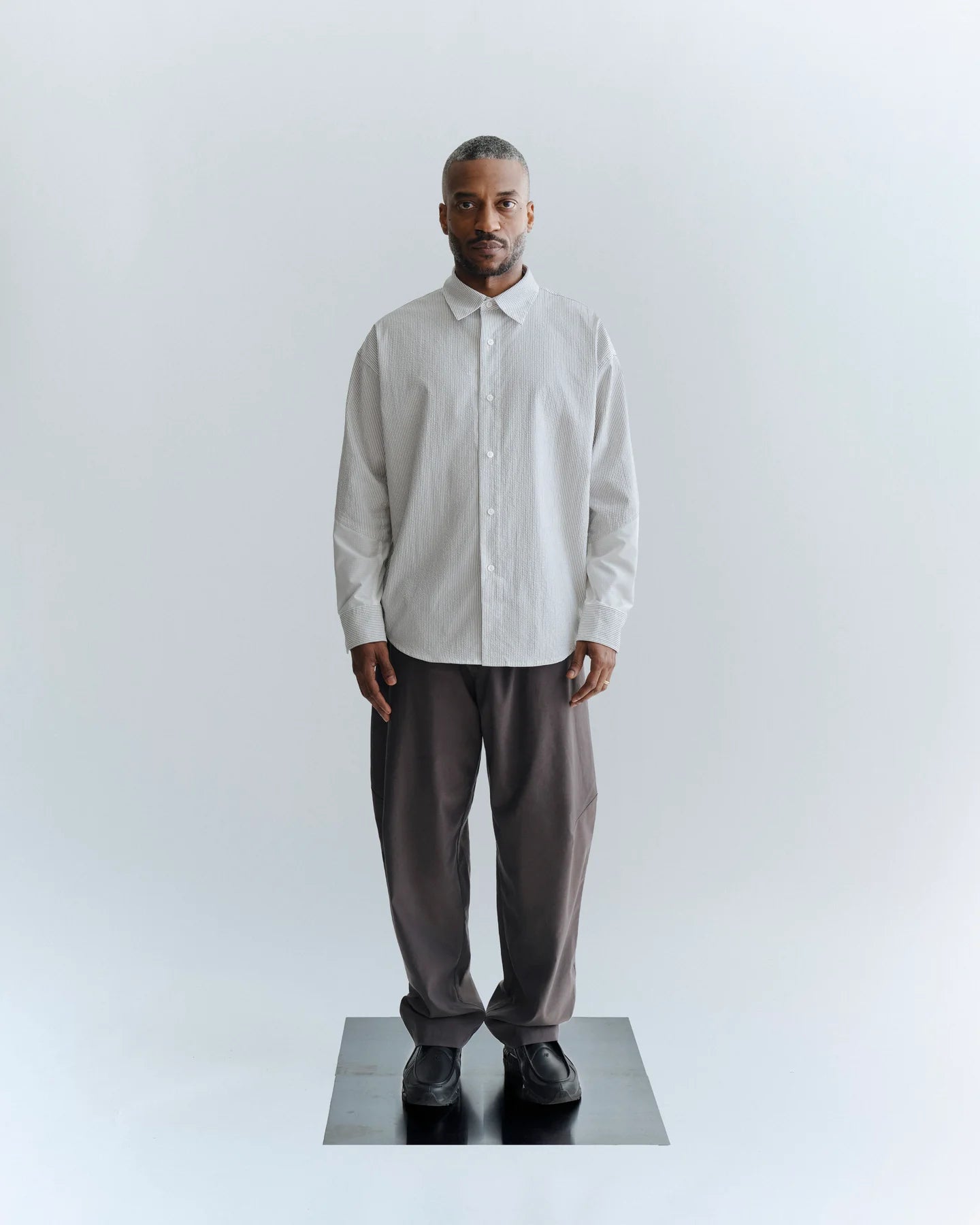 A-SB26 BUTTON UP