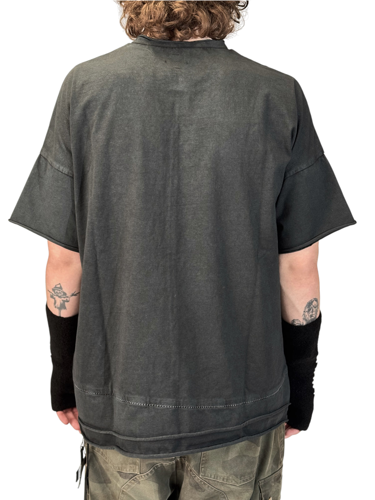 CENTER SEAM BOX TEE