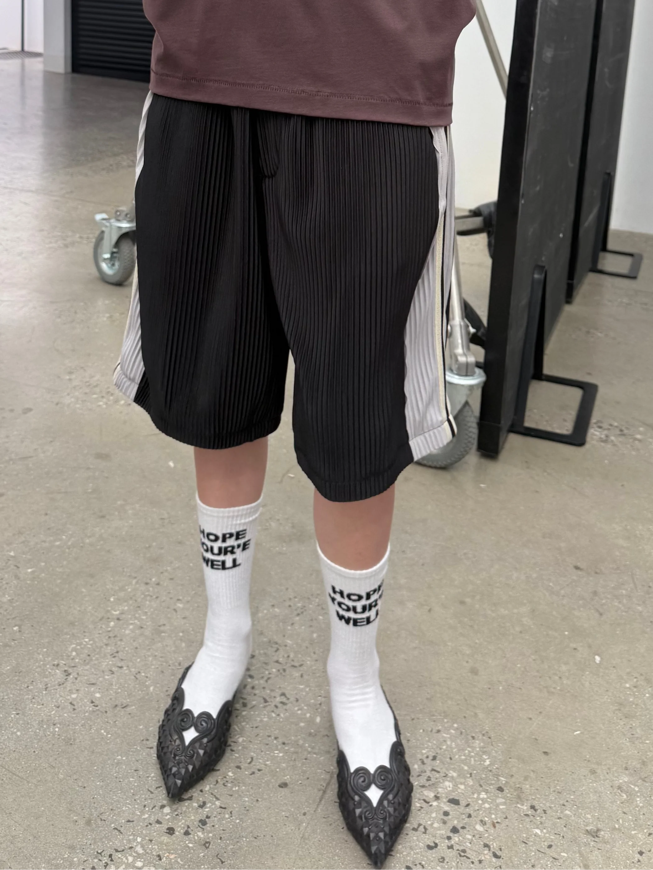 PANEL PLEAT SHORTS