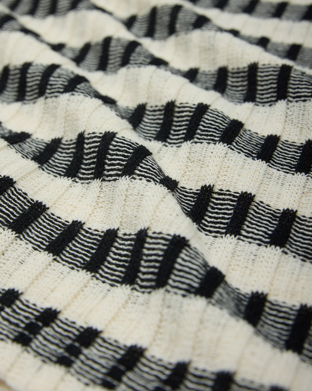 KNIT STRIPE LONGSLEEVE