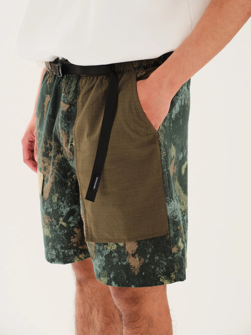 BLOCK SHORT / A.O.P.