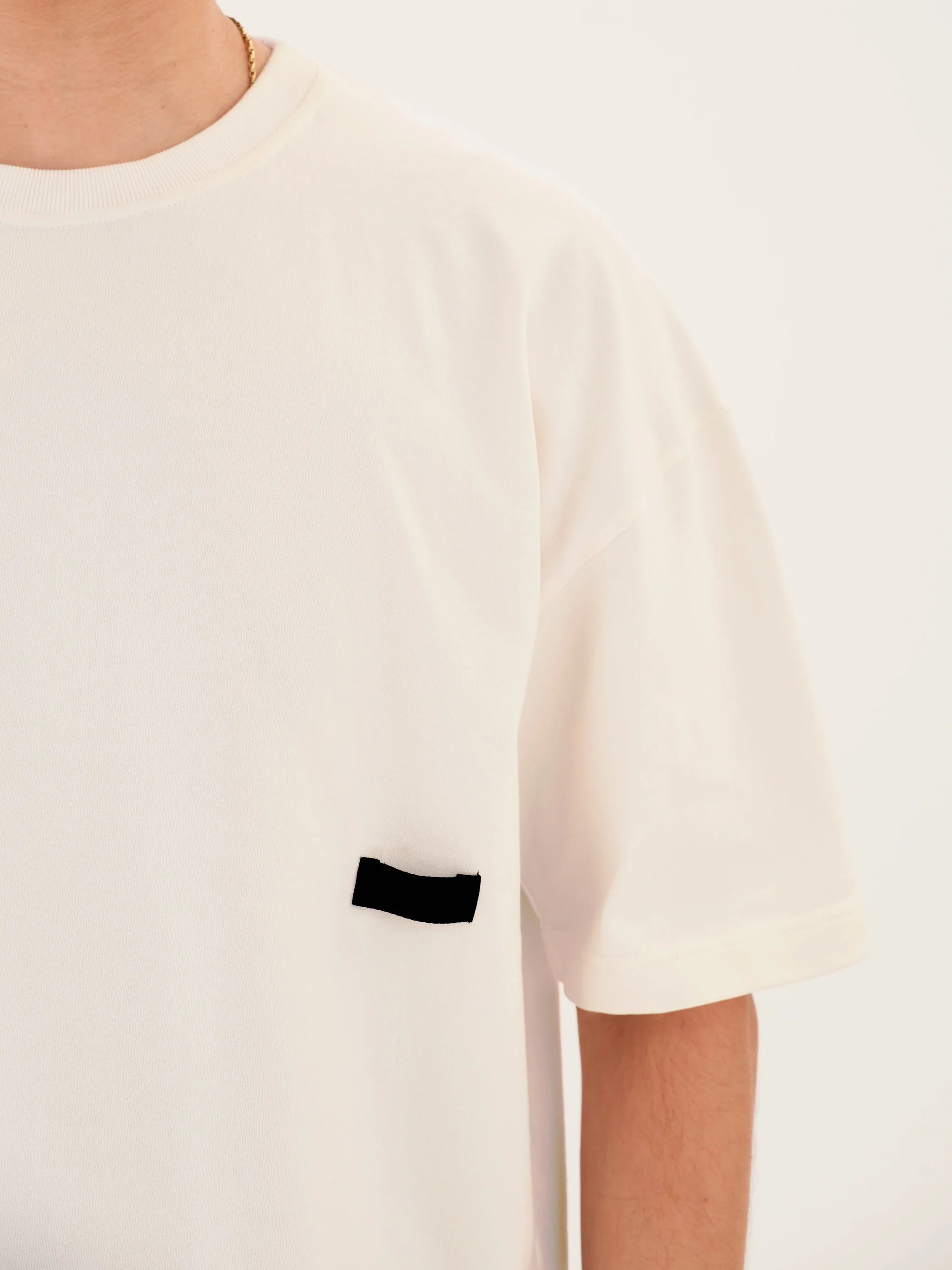 RECON TEE
