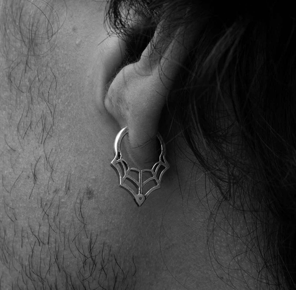 WEB HUGGIE