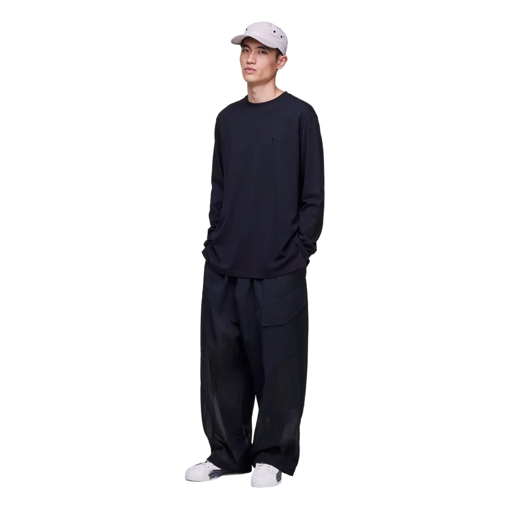 LONGSLEEVE TEE