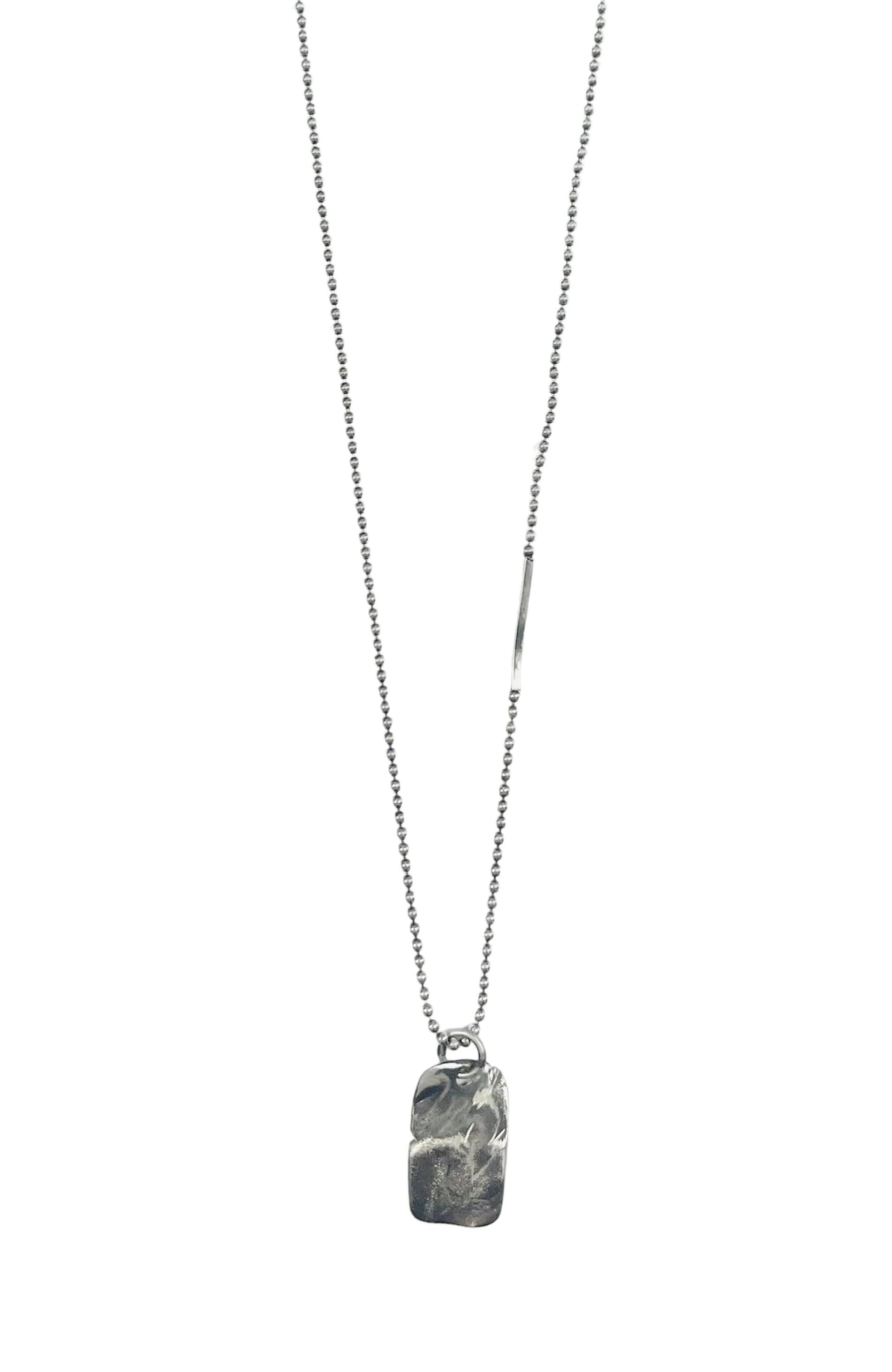 DISTRESSED DOG TAG NECKLACE