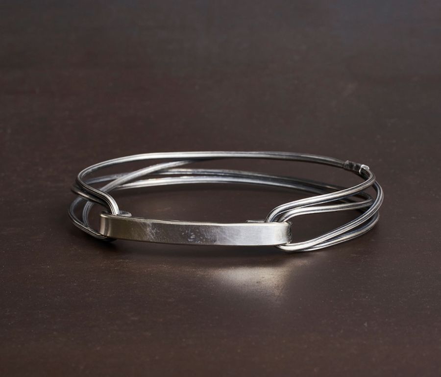 TRACK BRACELET