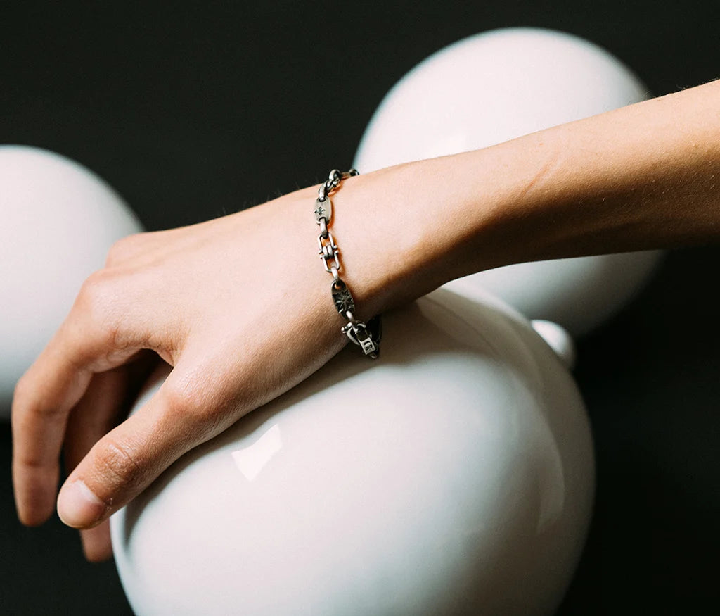 SIGNS / BRACELET