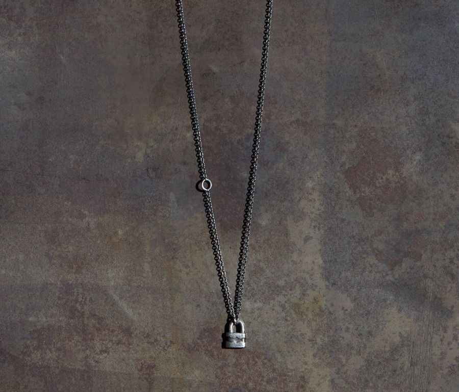 MINI LOCK NECKLACE