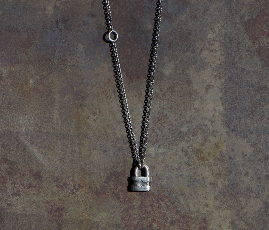 MINI LOCK NECKLACE