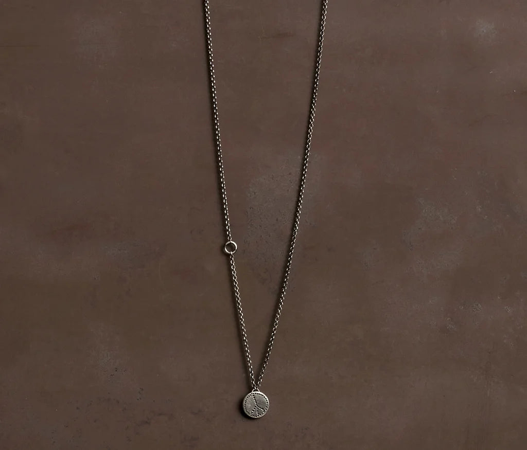 MINI PEACE SIGN NECKLACE